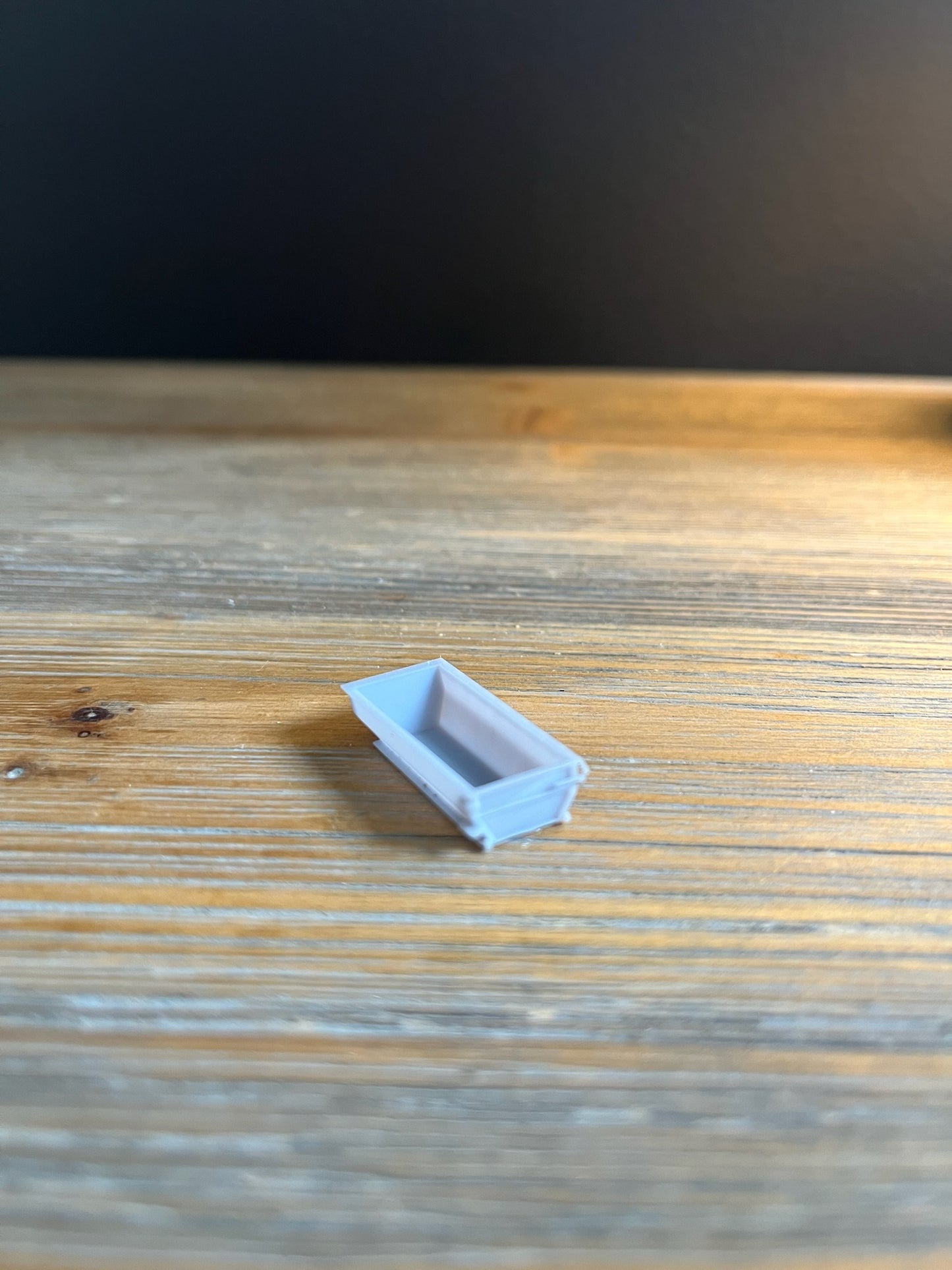 N Scale 1:160 22yd DUMPSTER (8pk) Grey Resin