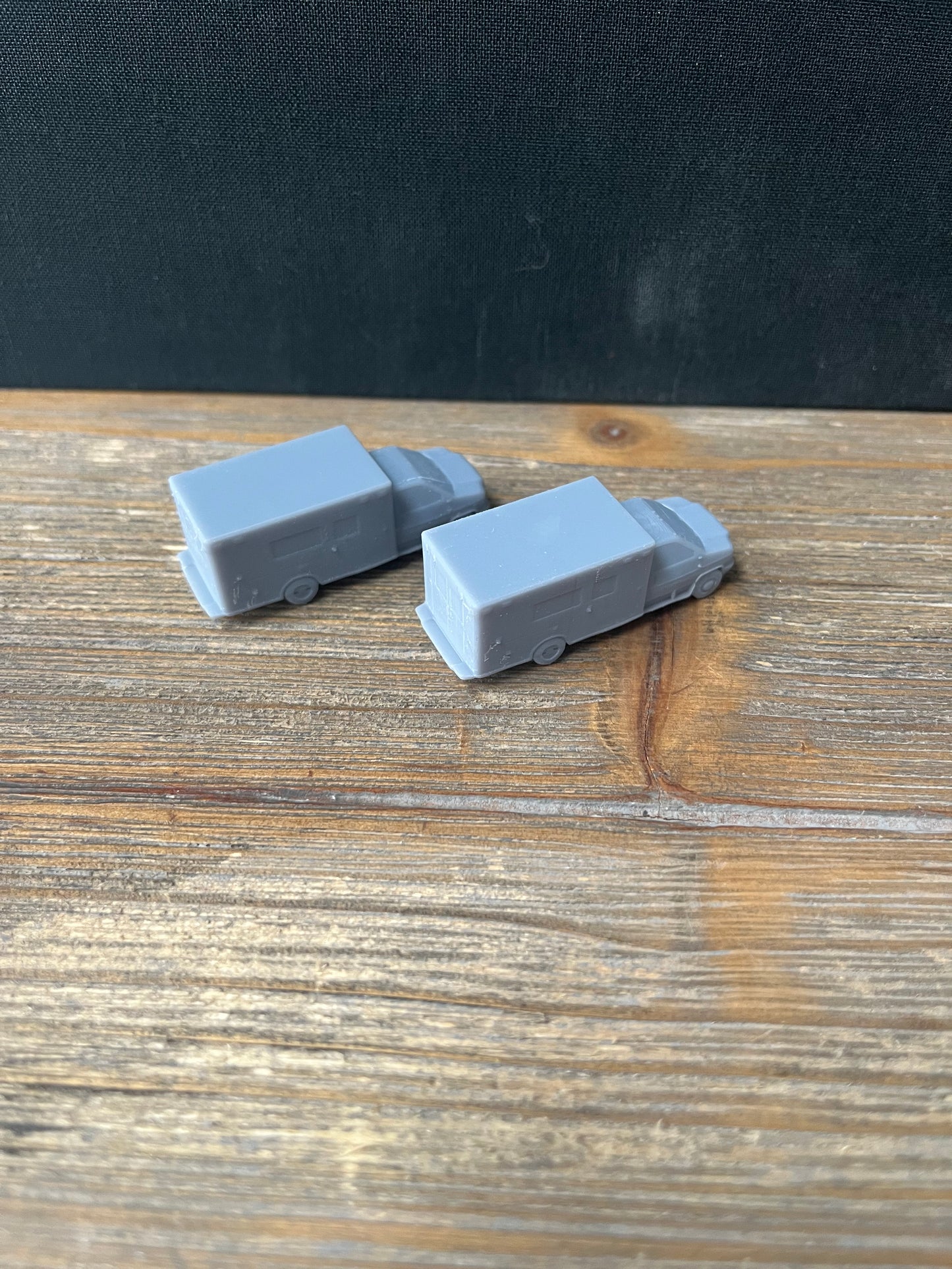 N SCALE 1:160 AMBULANCE / EMT VEHICLE (2pk)