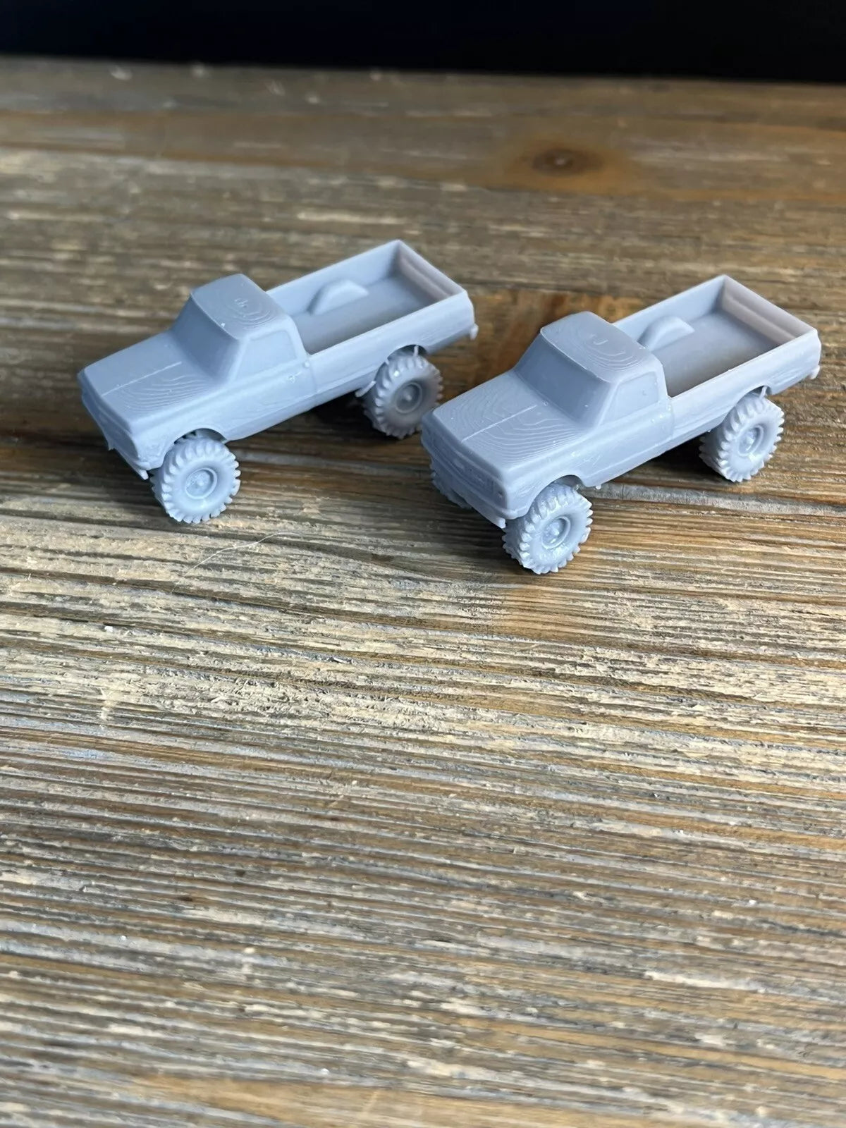 TT SCALE 1:120 PICKUP TRUCK (2pk)