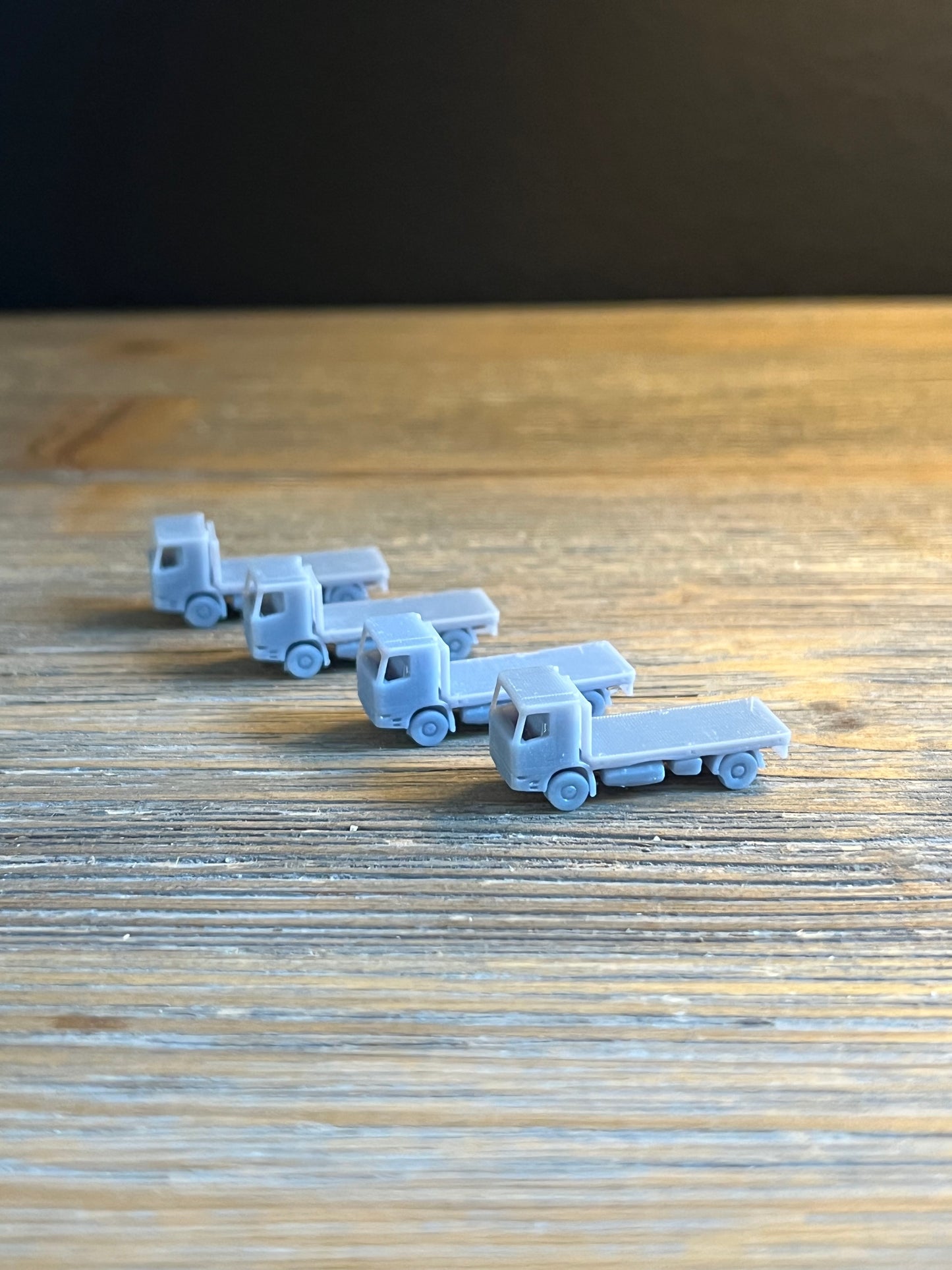 Z SCALE 1:220 UTILITY FLATBED TRUCK (4pk) RESIN 3D PRINTED