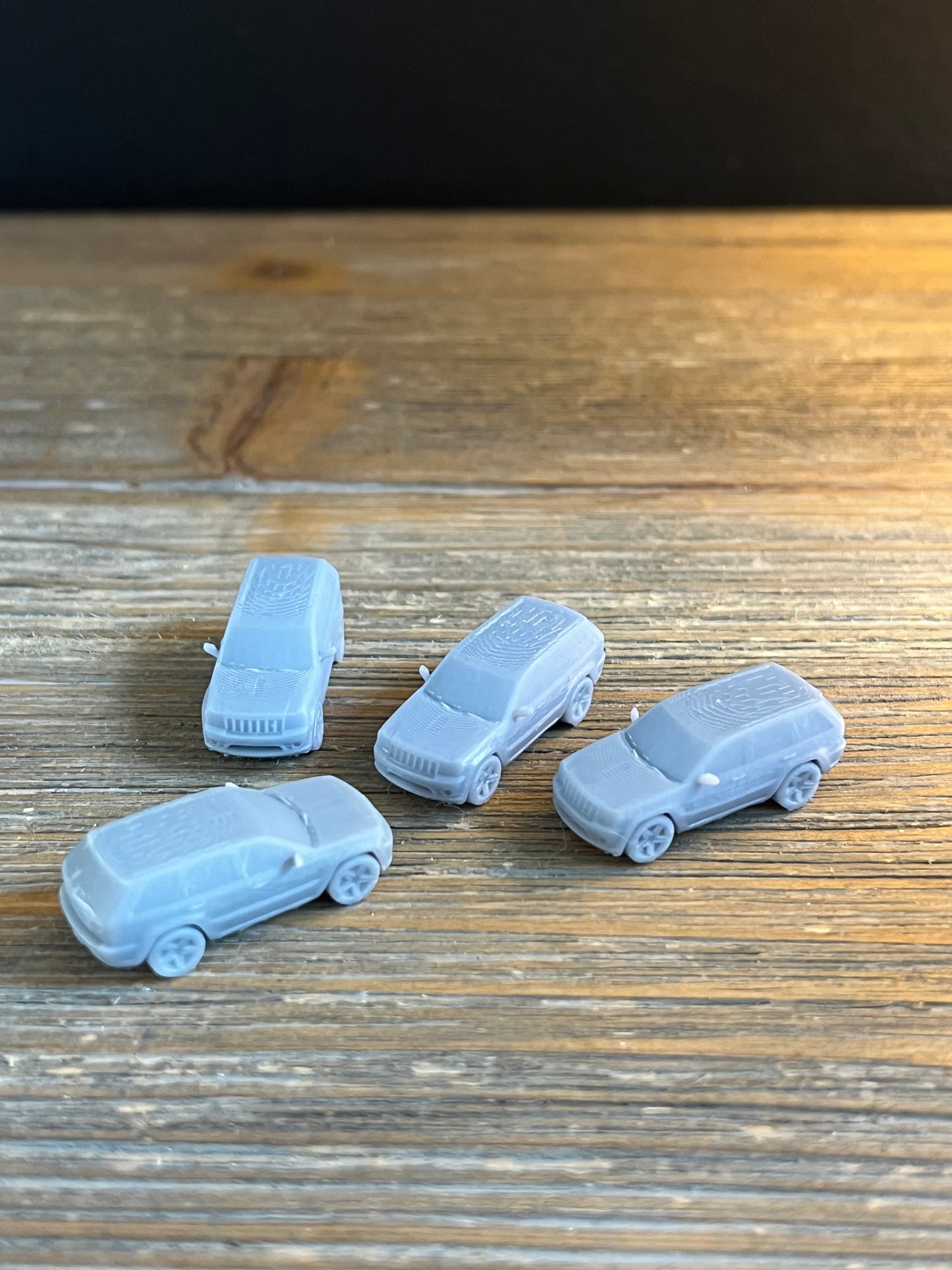 N SCALE 1:160 JEEP GRAND CHEROKEE (4pk)