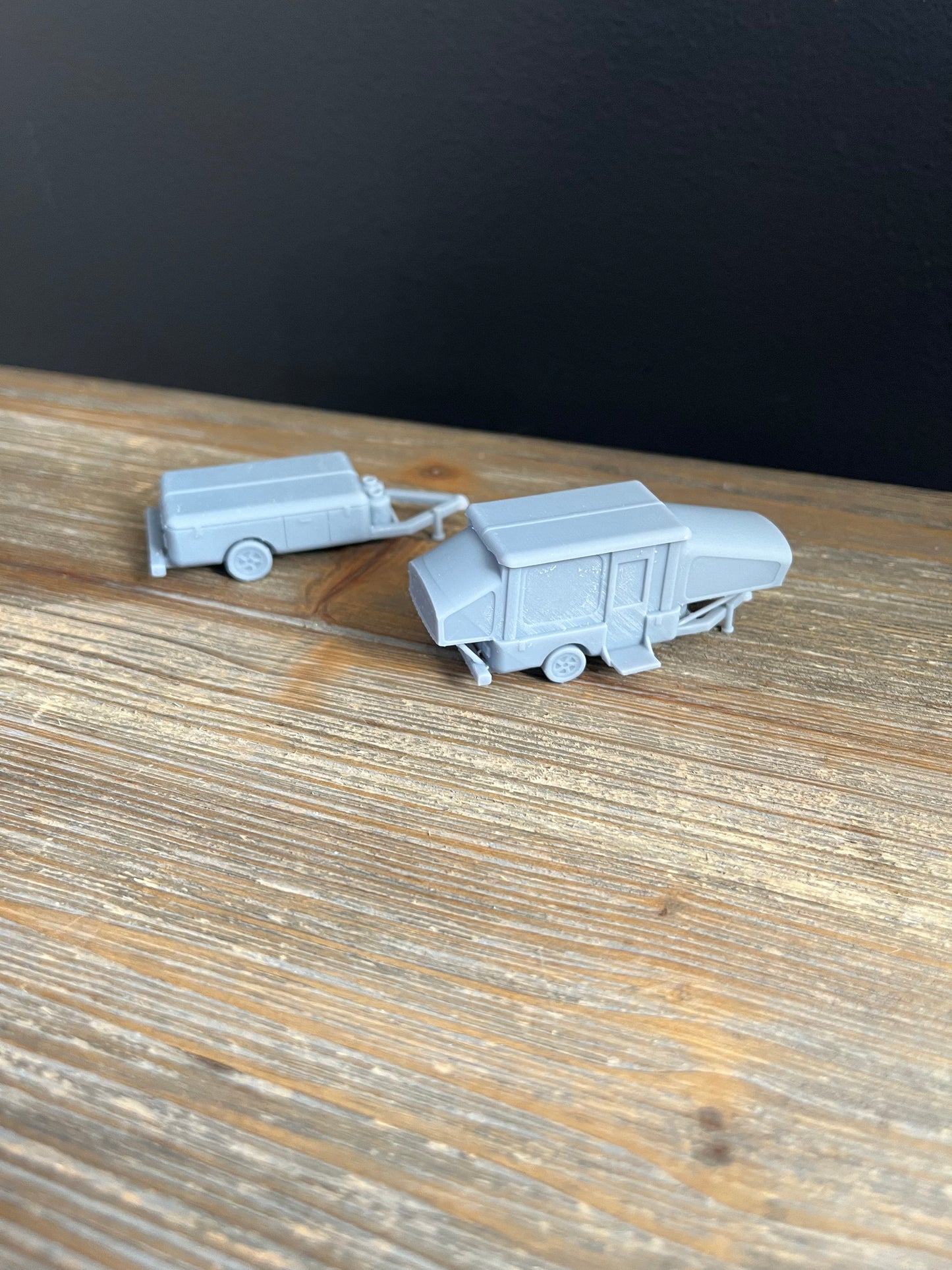HO SCALE 1:87 POP UP CAMPER SET (2pk)