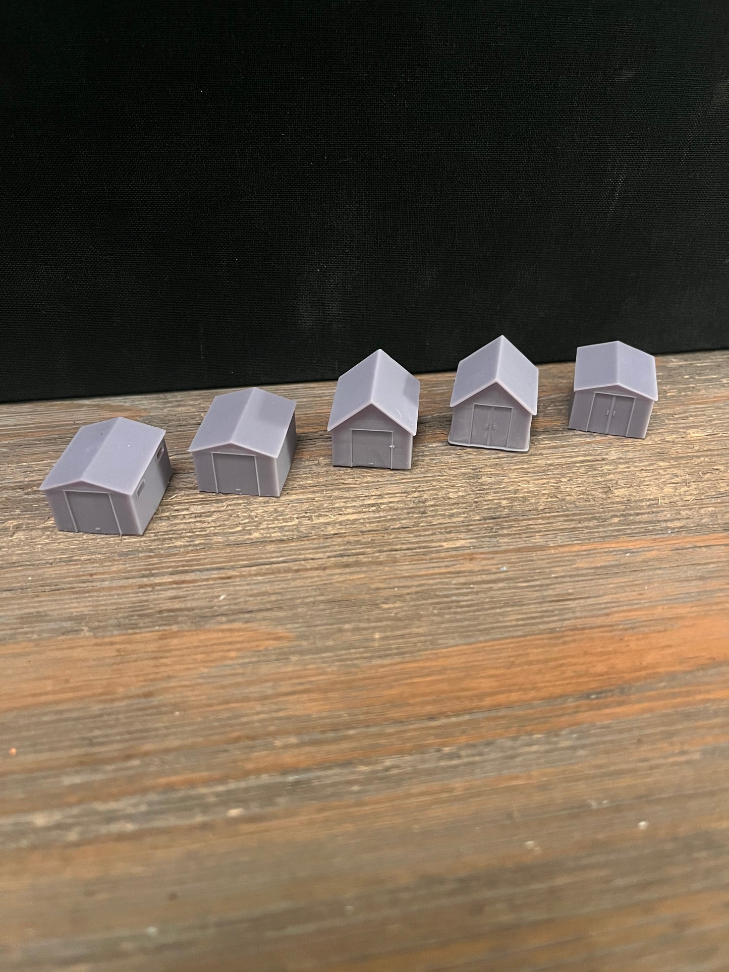 N SCALE 1:160 SMALL SHED / BUILDING VARIETY (5pk)