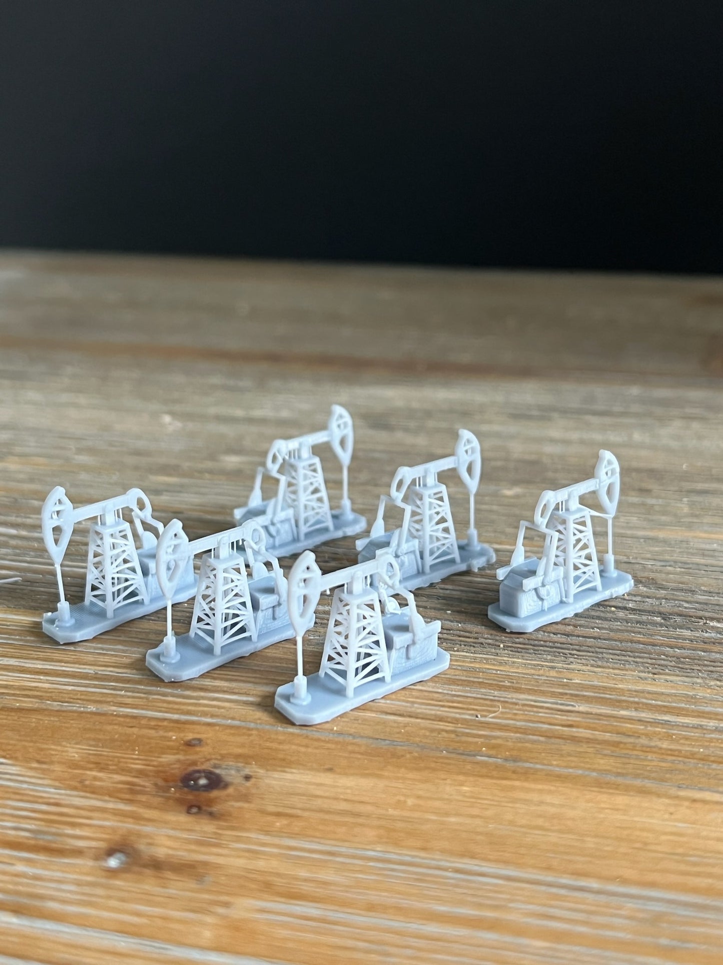 N Scale 1:160 OIL PUMP JACKS (6pk)