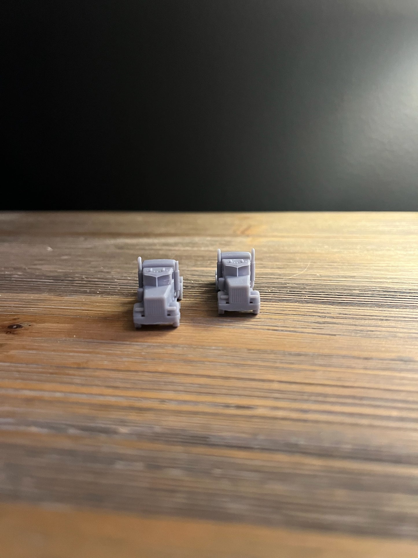 N SCALE 1:160 SEMI TRUCK (2pk)