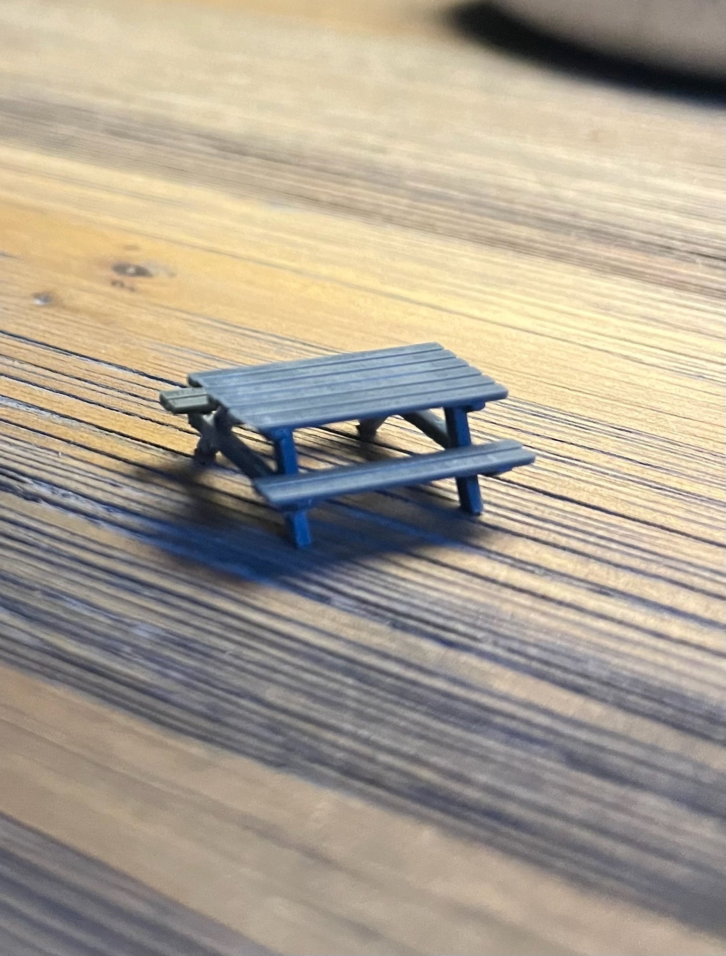 HO Scale 1:87 PICNIC TABLE (2pk)