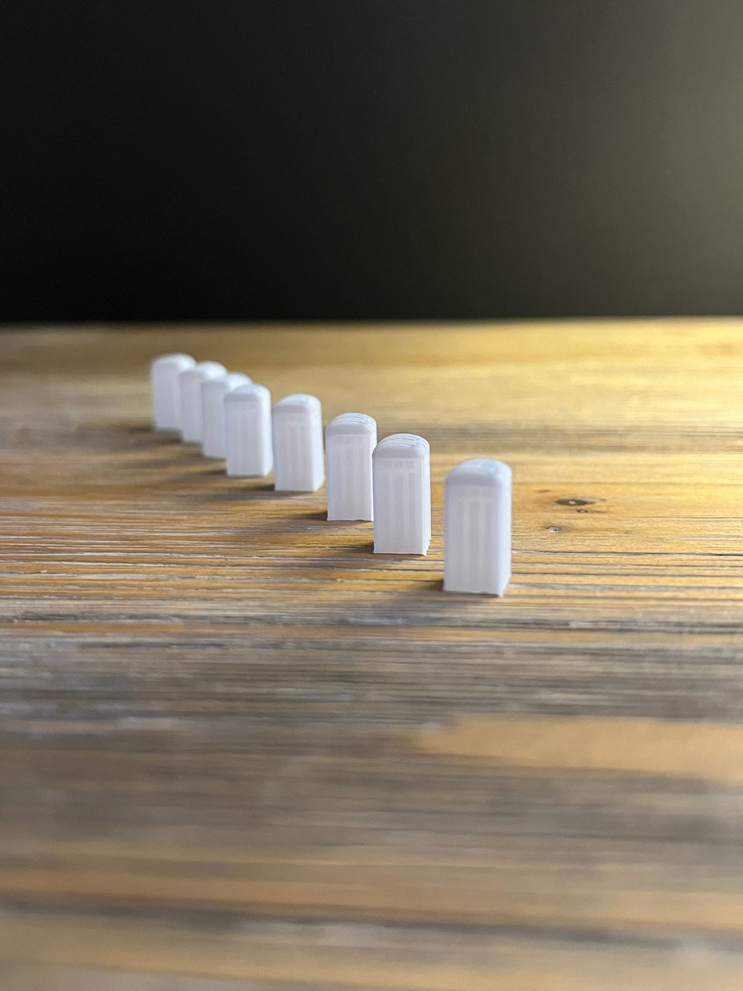 N SCALE 1:160 PORTA POTTY’S (8pk)