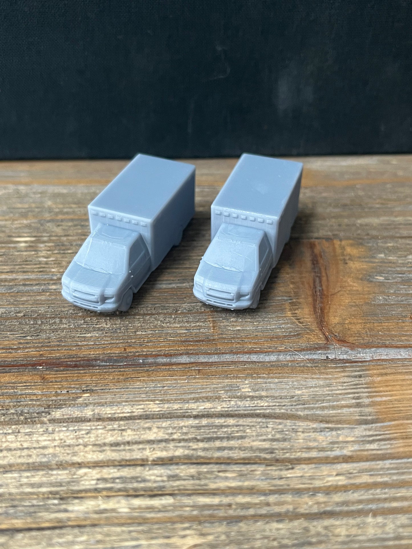 N SCALE 1:160 AMBULANCE / EMT VEHICLE (2pk)