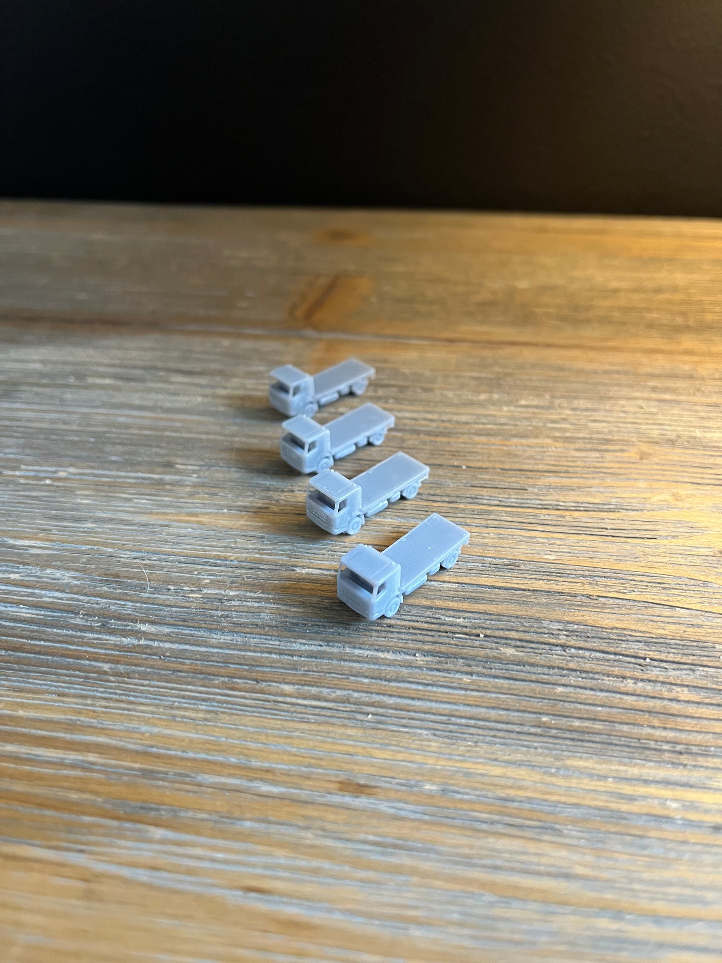 Z SCALE 1:220 UTILITY FLATBED TRUCK (4pk) RESIN 3D PRINTED