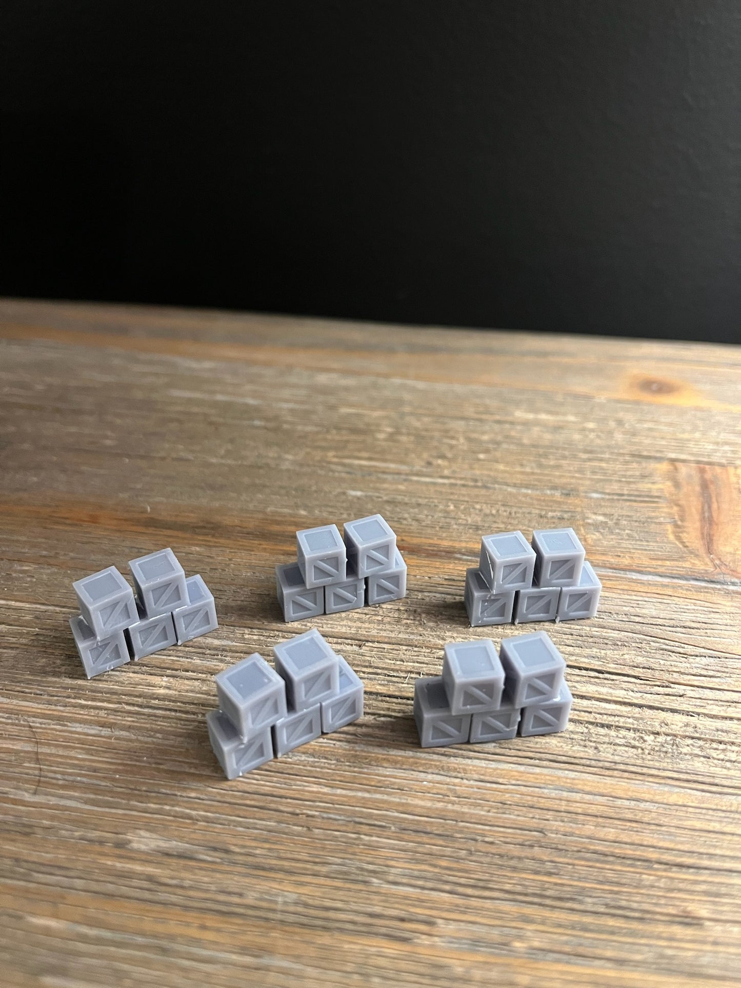 N SCALE 1:160 LARGE WOODEN CRATE BUNDLE. (5pk)