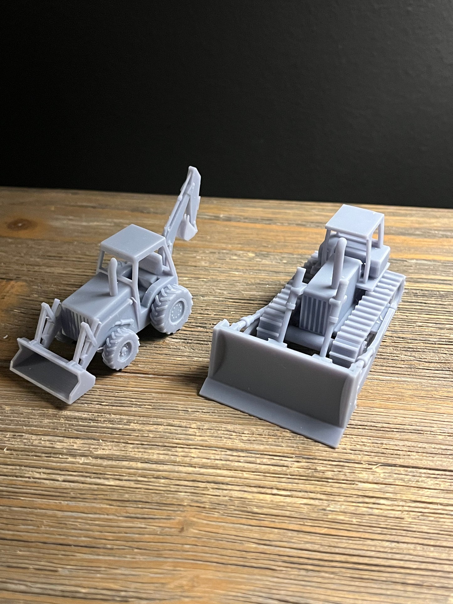HO SCALE 1:87 CONSTRUCTION VEHICLES. BULLDOZER AND EXCAVATOR (2pk)