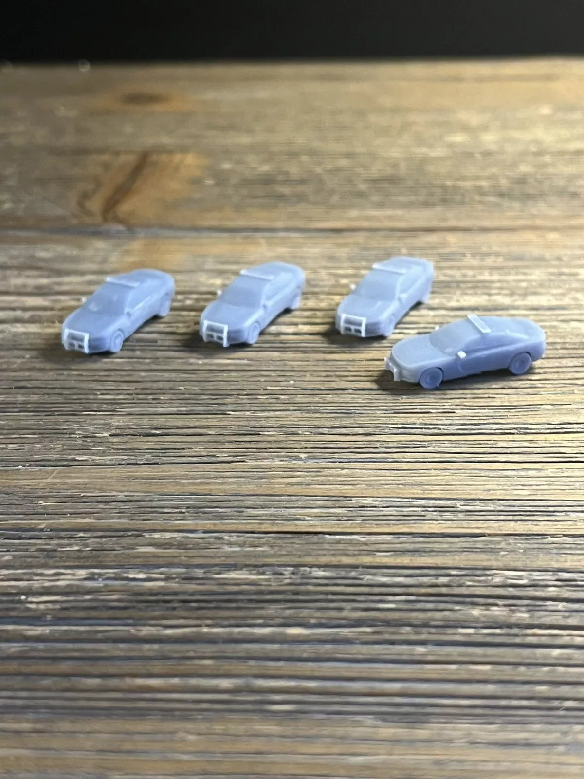 Z SCALE 1:220 POLICE CAR CRUISES (4pk)